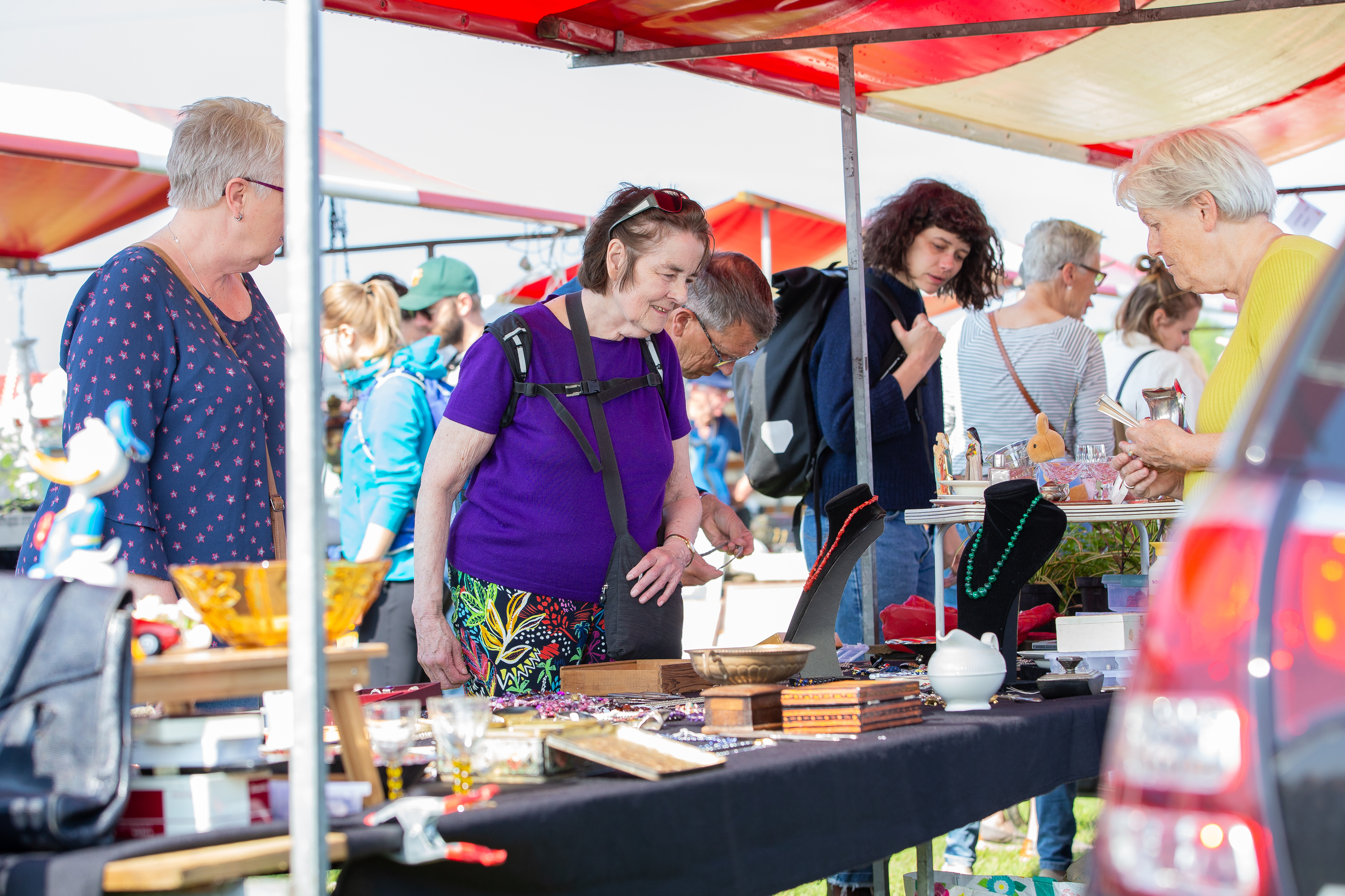 Openlucht vlooienmarkt Duiven